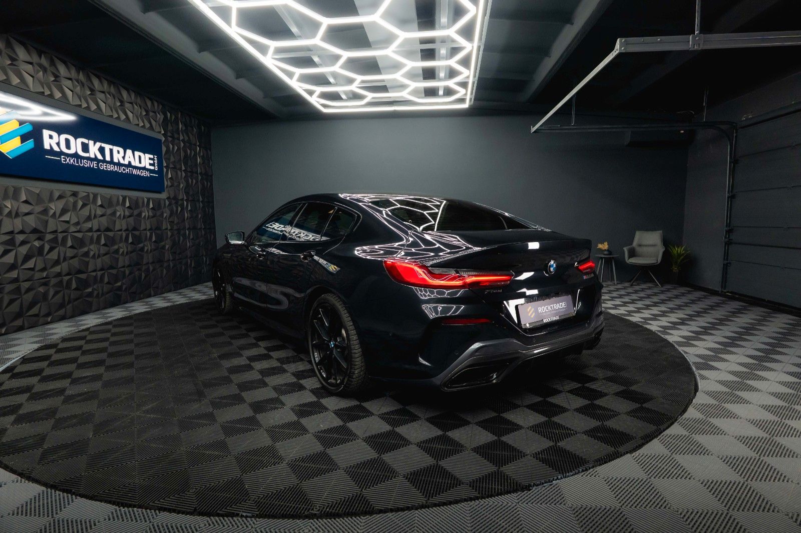 Fahrzeugabbildung BMW M850i xDrive M-Performance *Laser*B&W*ACC*360°*