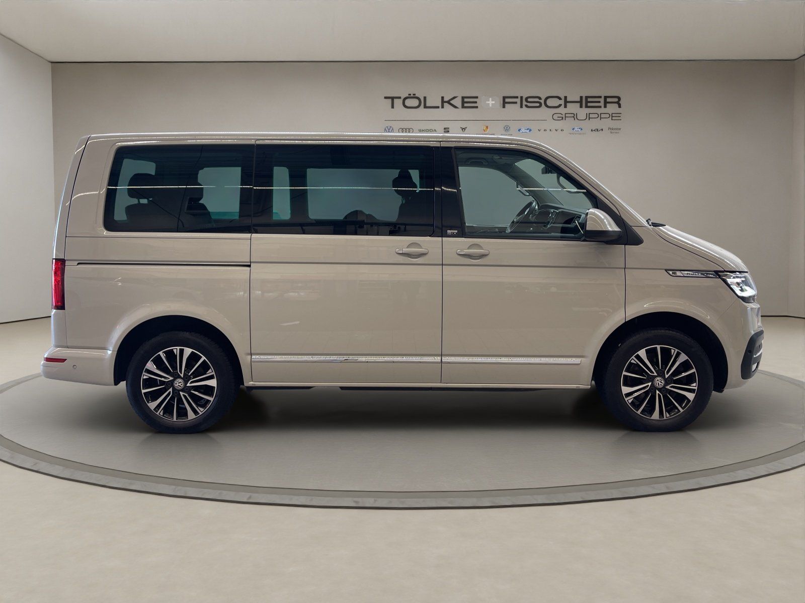 Volkswagen T6.1 Multivan 2.0 TDI FWD Generation Six foto 6