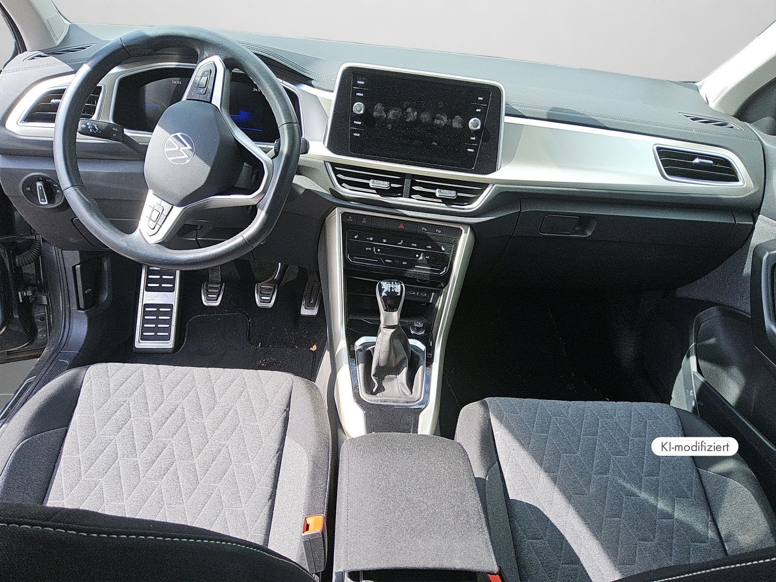 Volkswagen T-Roc - Bild 4