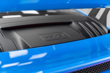 991 GT3 TOURING BLUE BOSE LIFTING
