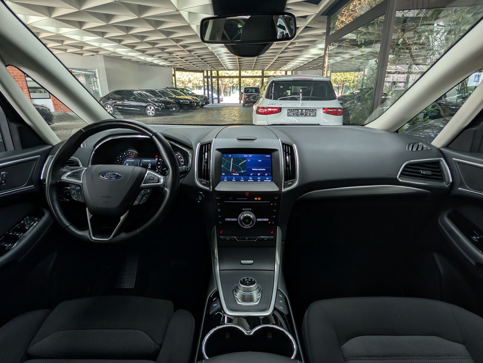 Fahrzeugabbildung Ford Galaxy Titanium 2.0 EB ACC PANO AHK LED 7-SITZE