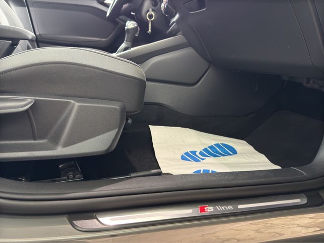 Audi A1 Sportback 30 TFSI S line S-Tronic*LED*APPLE