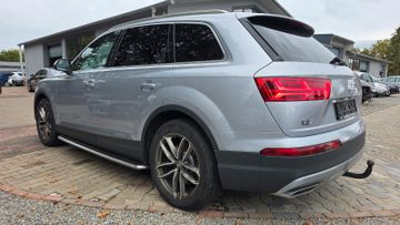 Audi Q7 - 3