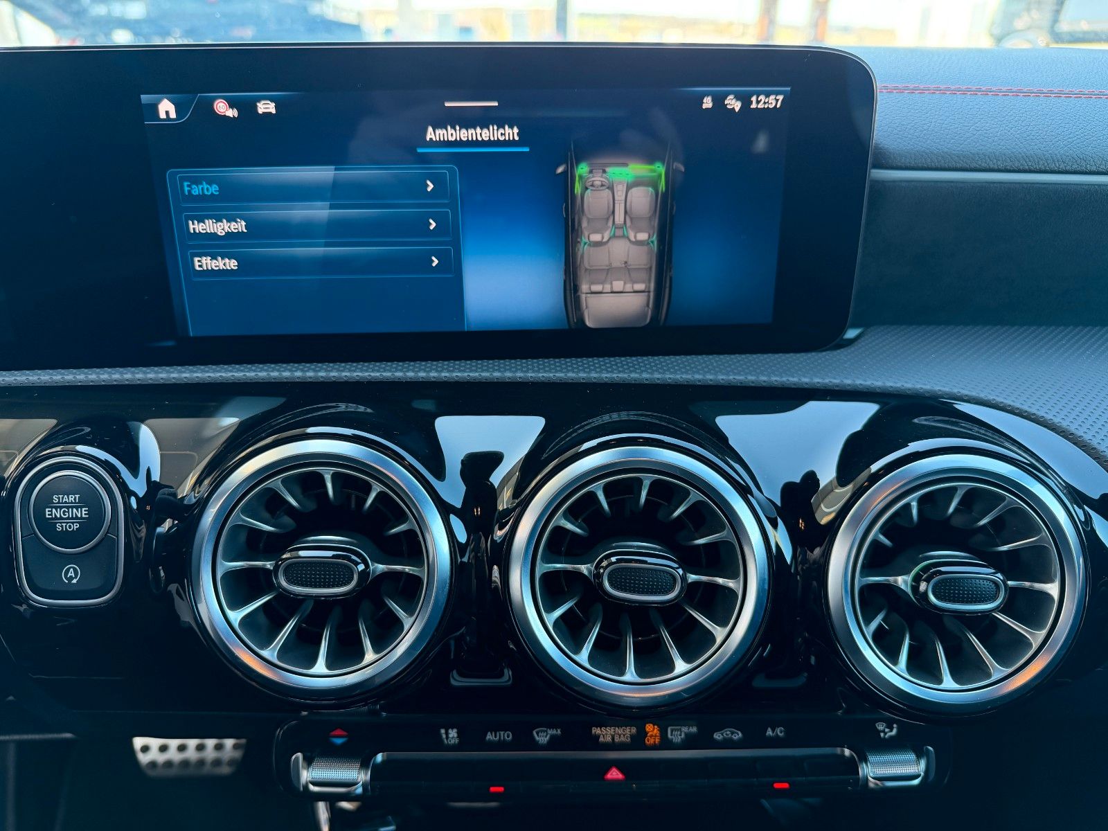 Fahrzeugabbildung Mercedes-Benz CLA 200 SB AMG R-Kamera+TOTW+