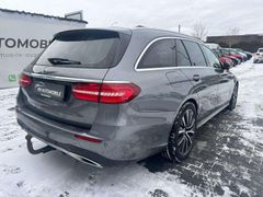 Fahrzeugabbildung Mercedes-Benz E 350 E 350 d AMG PAKET PANORAMA AHK