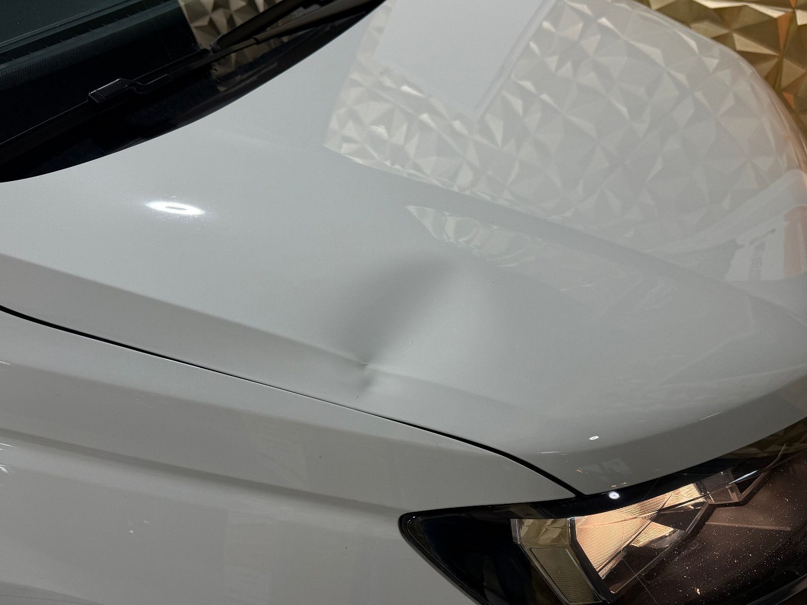 Fahrzeugabbildung Volkswagen Caddy  BLUETOOTH/AUTO-HOLD/ACC/TEMPOMAT/