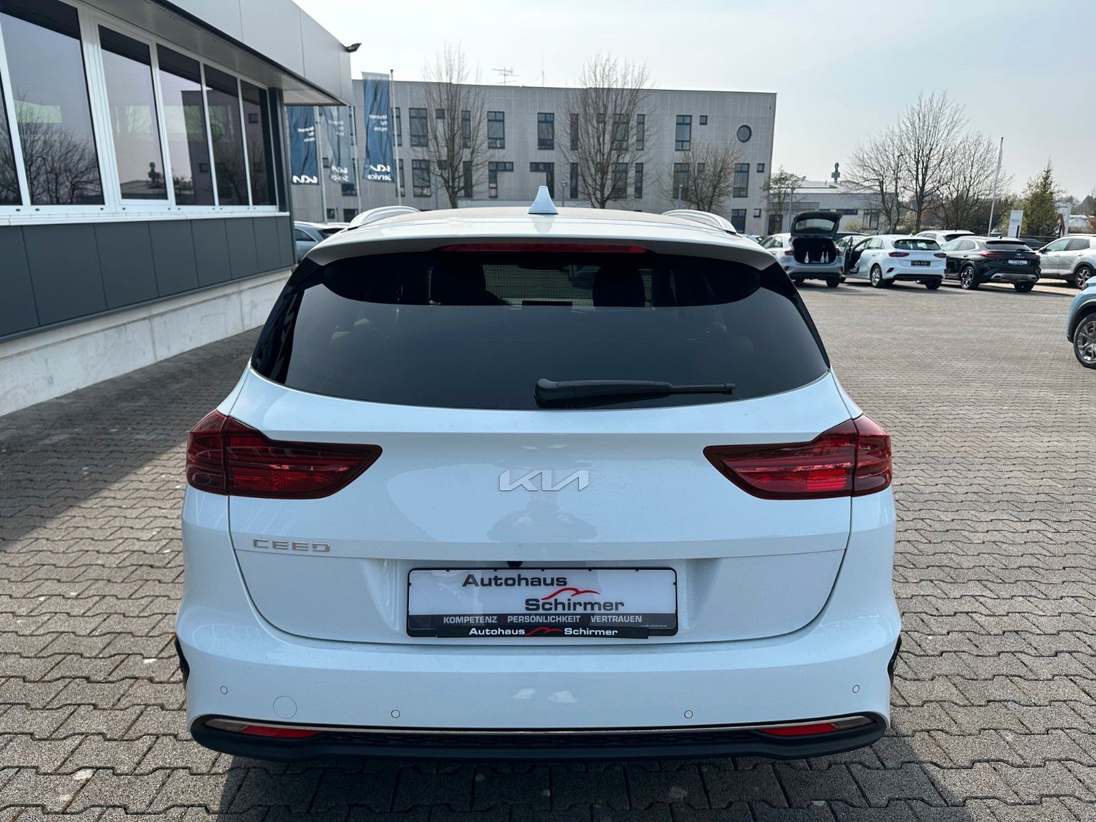 Fahrzeugabbildung Kia cee'd Sportswagon 1,5T-GDI AT Ultimat Style
