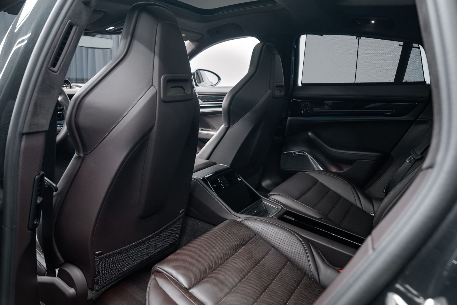 Fahrzeugabbildung Porsche Panamera GTS TOP/NEU/DT. FZG/BURMESTER/PANO