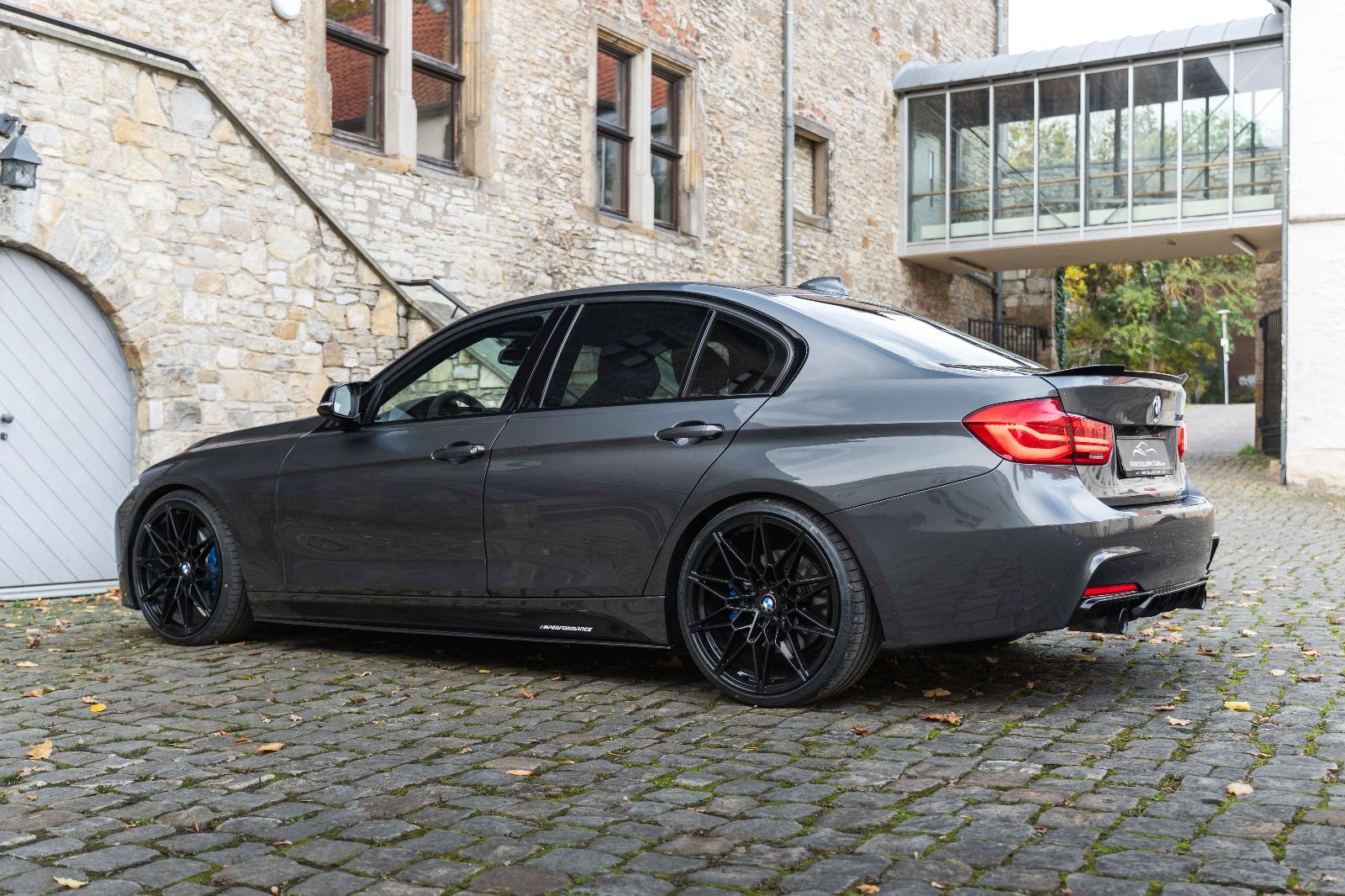 Fahrzeugabbildung BMW 340IX M-Performance H&K HUD LED CARPLAY KAM