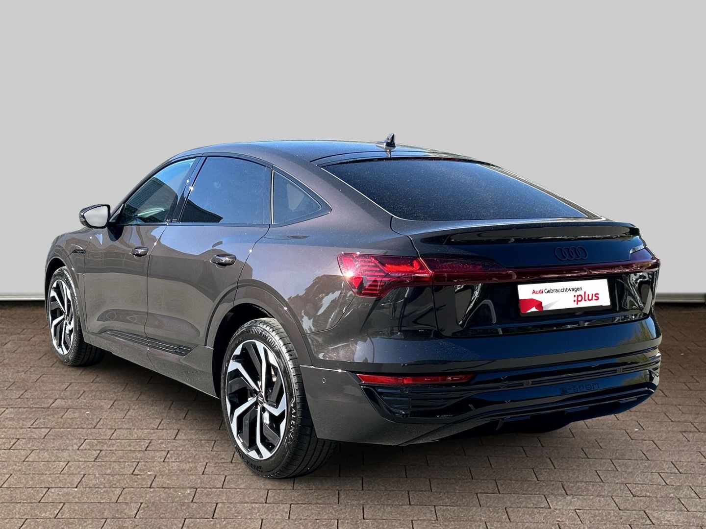 Audi Q8 e-tron Sportback 50 Luftfederung AD Niveau AH foto 5