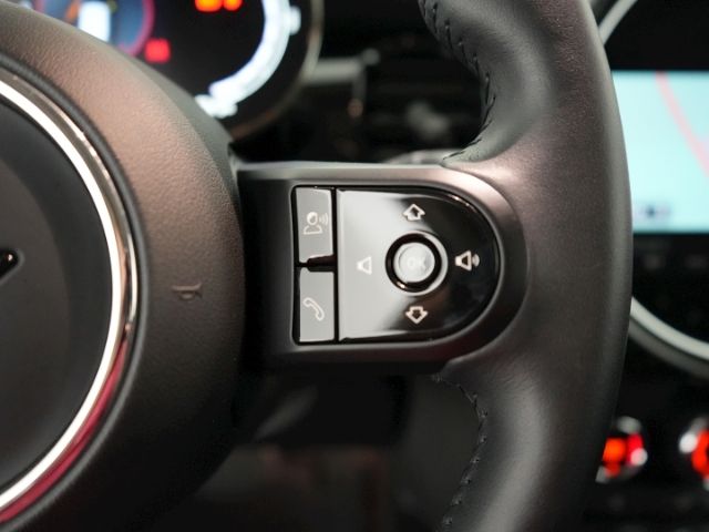 Cooper SE 32,6 kWh+NAVI+CAPRPLAY+LED+KLIMAAUTOMA