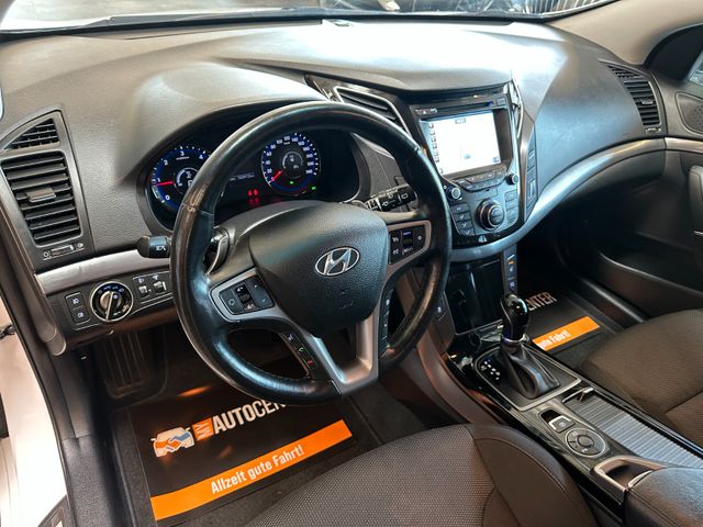 Hyundai i40 cw blue Trend *Navi*AHK*Klima*
