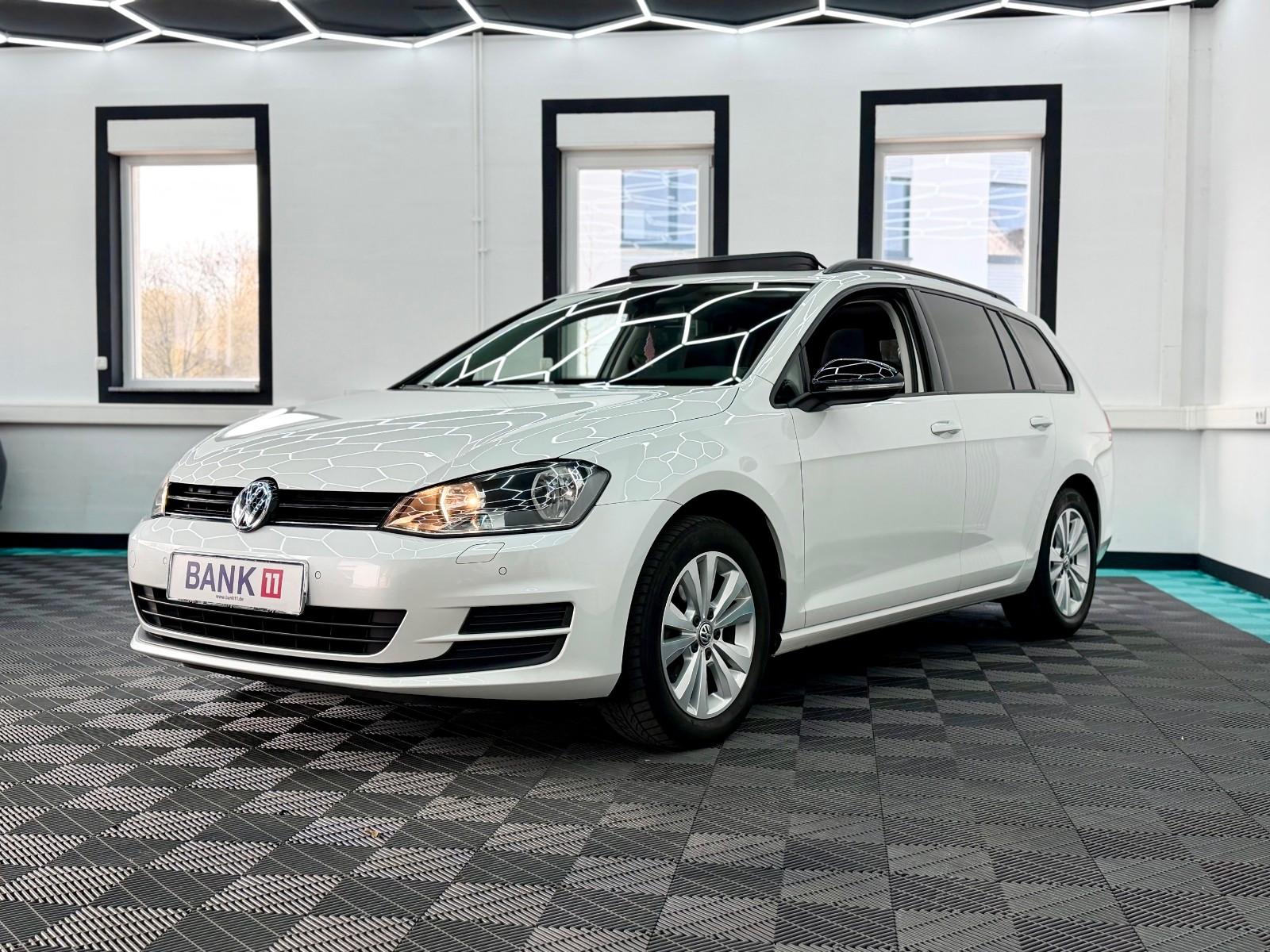 Volkswagen Golf VII VARIANT 1.2 TSI PANO/SHZ/PDC/PERLMUTT