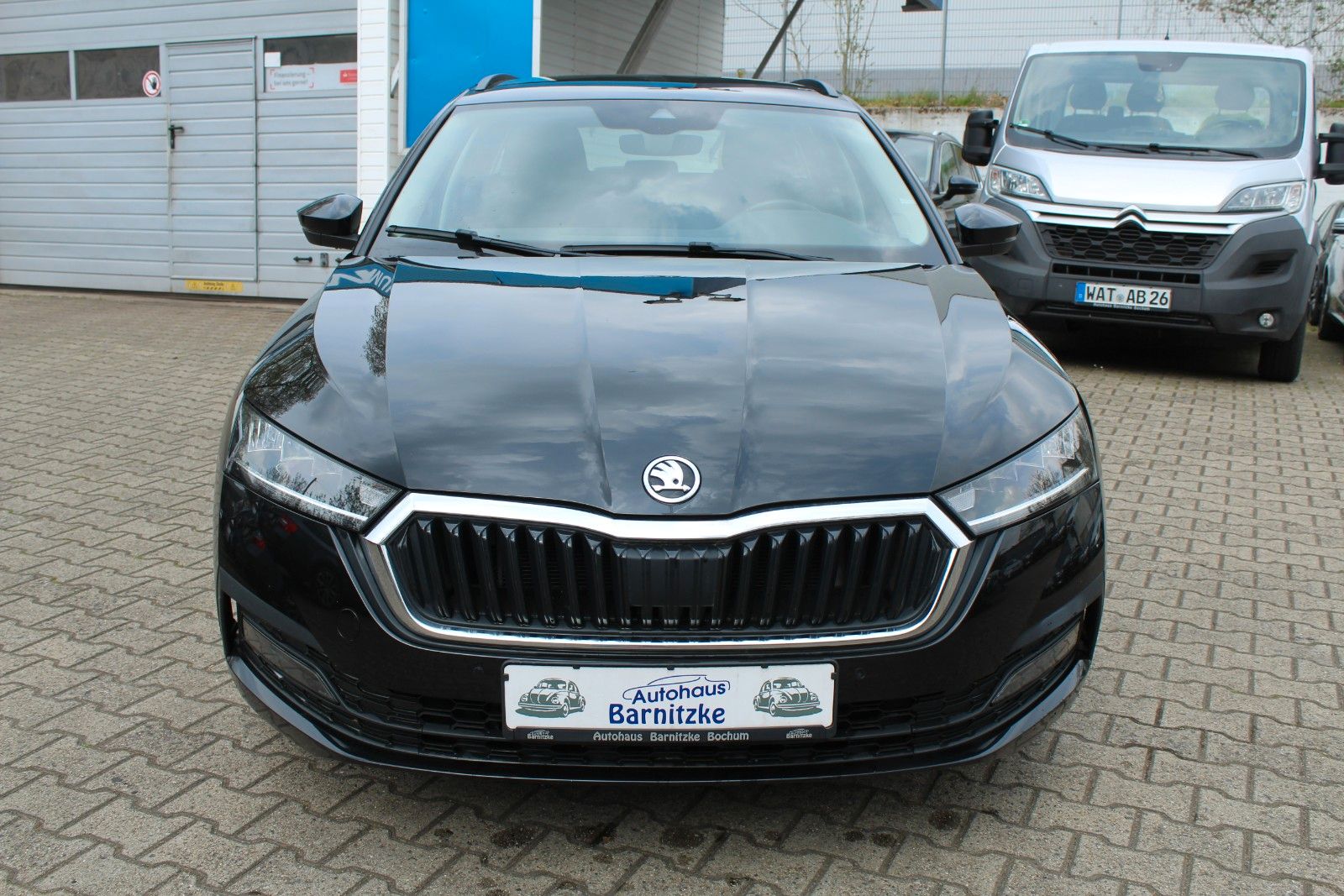 Skoda Octavia Combi Ambition * LED * Navi * AHK * DAB imagem 2