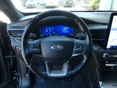 FORD Explorer Platinum Plug-in-Hybrid 4x4