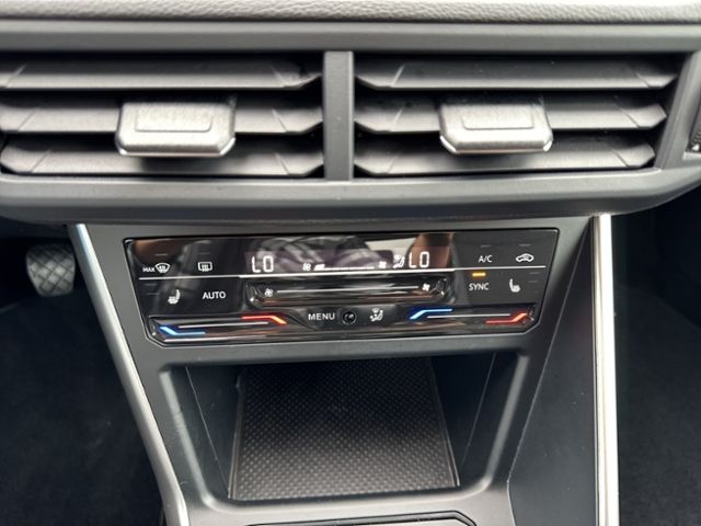 Polo LIFE 1.0 TSI NAVI SHZG APP-AON ACC LED DAB+