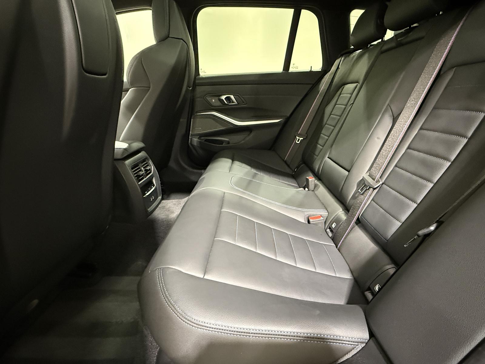 BMW M340d xDrive Touring Pro Standhzg AHK ACC 360°