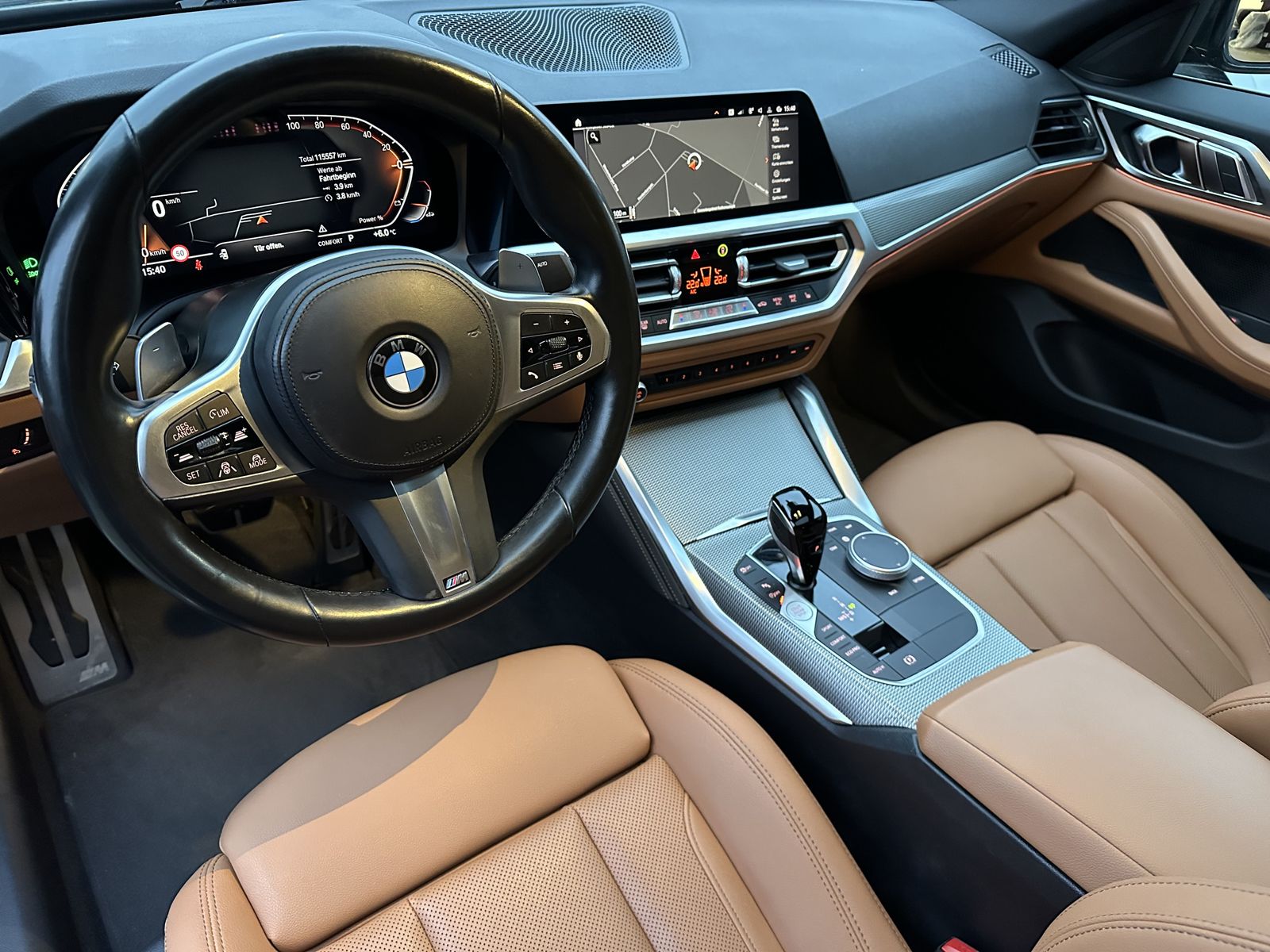 Fahrzeugabbildung BMW 420i Gran Coupé M-Sport Pro NAV+LED+GLASDACH+ACC