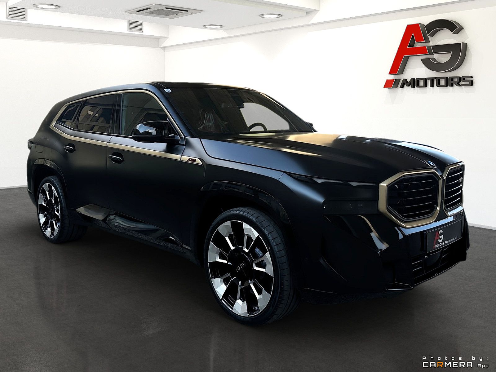 BMW XM 4.4 Label Red 29,4kWh/NIGHTGOLD/Limited imagem 3