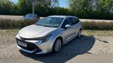 Toyota Corolla 2,0 Hybrid Team Deutsch Touring Spor... - silberne Toyota Corolla