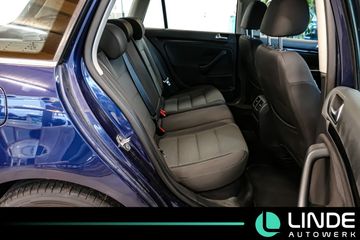Volkswagen Golf - 8