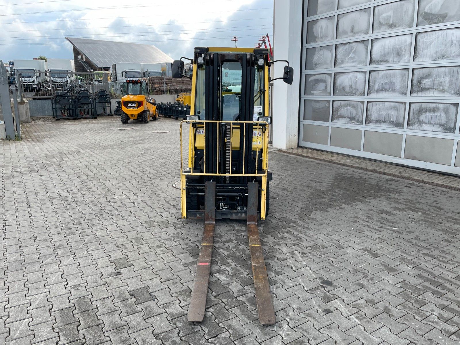 Fahrzeugabbildung Hyster H1.6 FT /  HH: 4.45m / 2.107h / SS