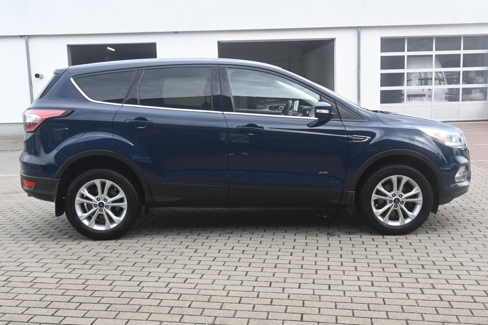 Fahrzeugabbildung Ford Kuga  2.0 TDCi Autom. 4x4 Titanium*FSHZG*RFK*AHK
