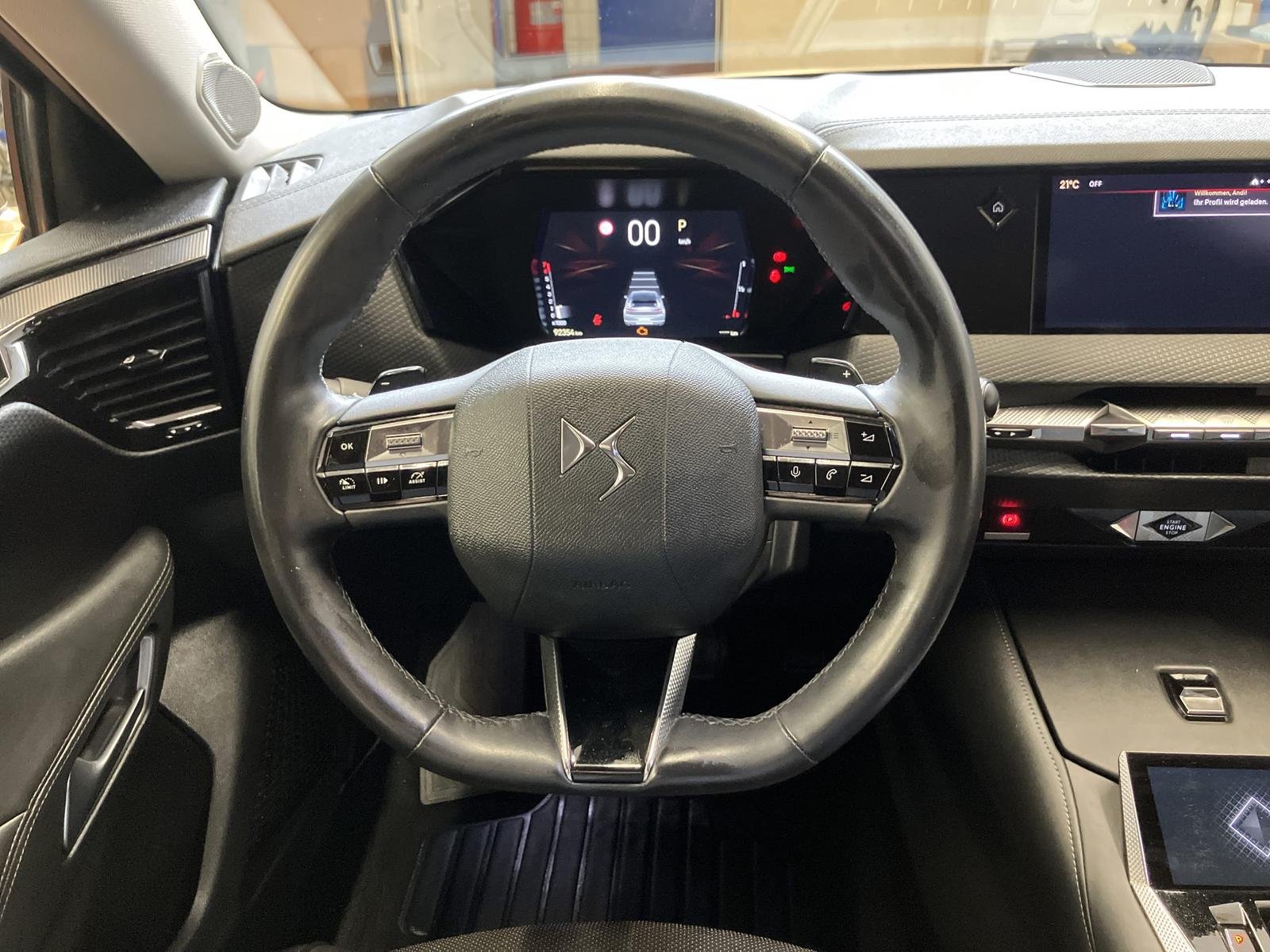 DS Automobiles DS4 1.6 PureTech 180 S&S Trocadero AHK+LED+SHZ