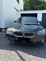BMW 530d xDrive Touring A Luxury Line Luxury Line - BMW 530 in Köln