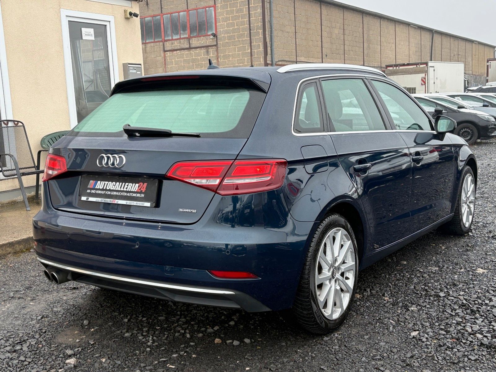 Fahrzeugabbildung Audi A3 Sportback 2.0 TFSI quattro Navi Leder Xenon