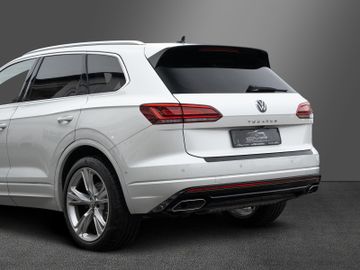 Volkswagen Touareg - 7