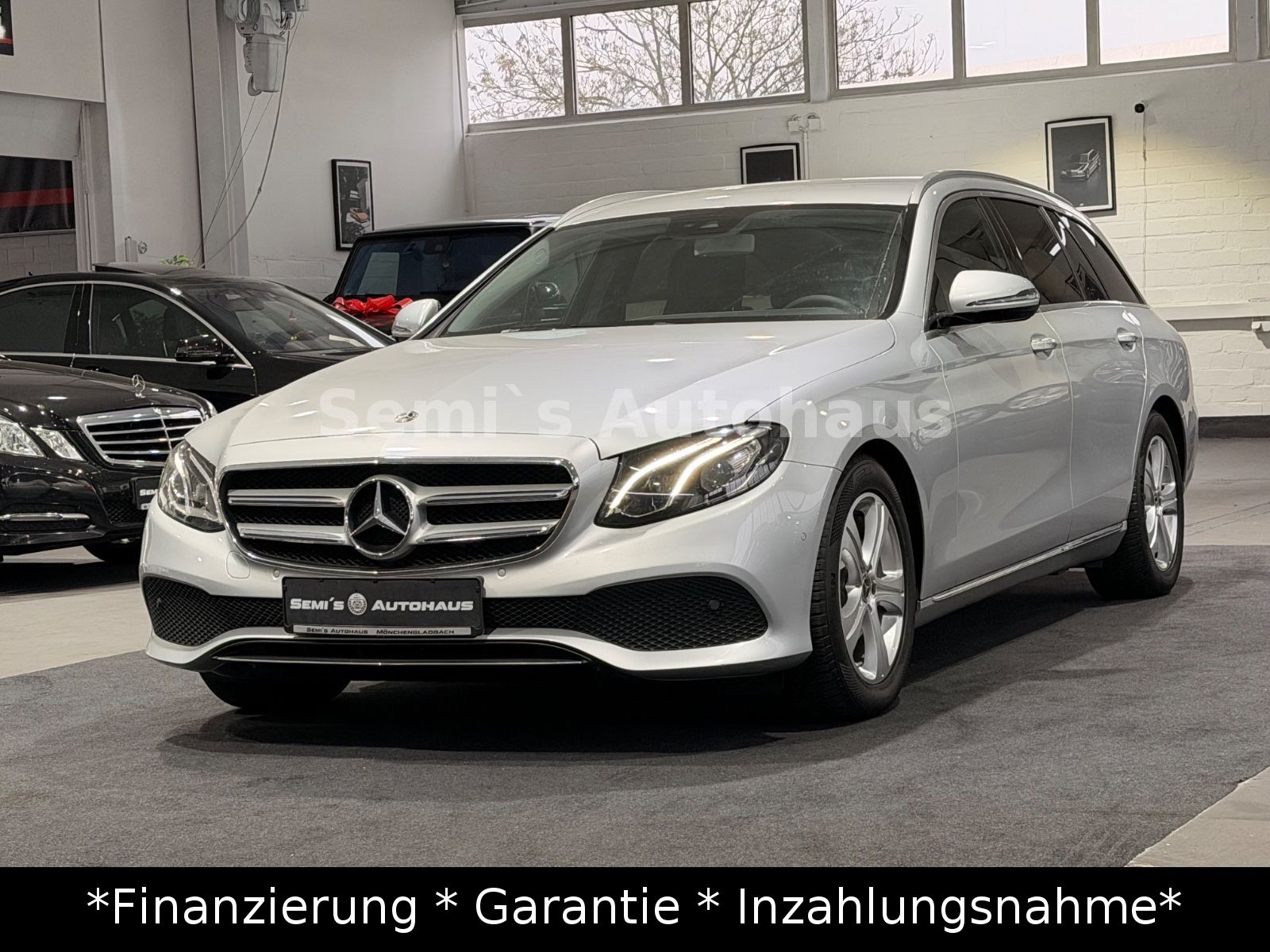 Mercedes E 220 - 1