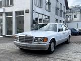 Mercedes-Benz Modell 126 S 500*Memory Sitze*KLIMA*Sitzhzg*PANO - Mercedes-Benz Oldtimer: Limousine