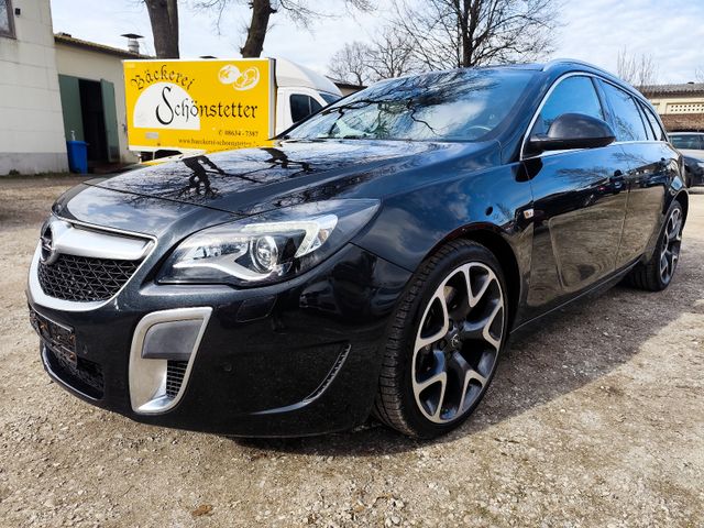 Opel Insignia A Sports Tourer OPC 4x4