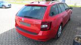 Skoda Octavia 2.0 TSI DSG Combi Style 4x4 NAVI/LED/AHK - Skoda Octavia mit Benzin-Antrieb: Allradantrieb, Kombi, 2.0
