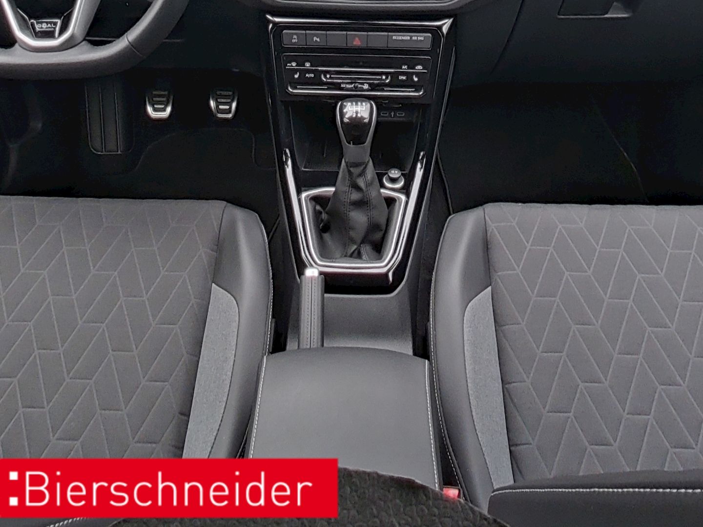 Volkswagen T-Cross - Bild 15