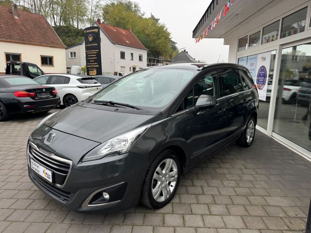 Peugeot 5008 Allure *PANORAMA*1.HAND*TÜV NEU*