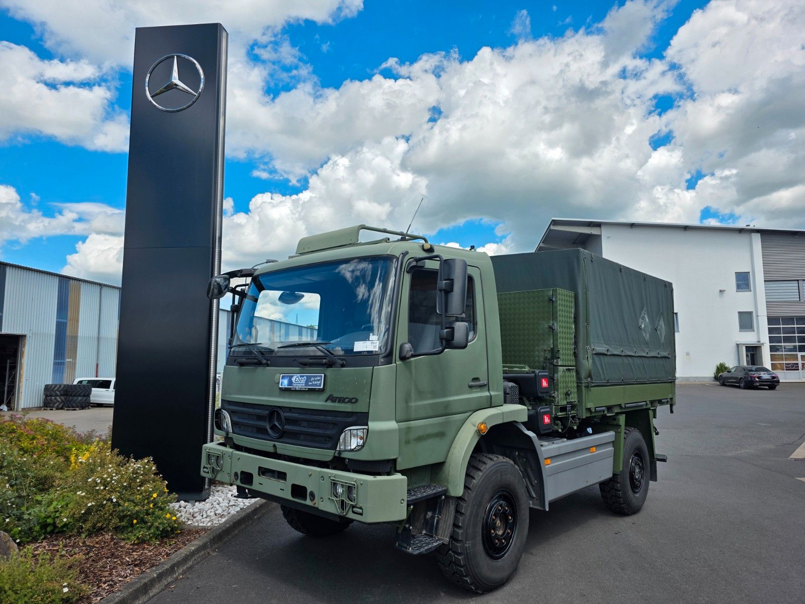 Fahrzeugabbildung Mercedes-Benz Atego 1018 A 4x4 Pritsche Plane mehrfach vorh.