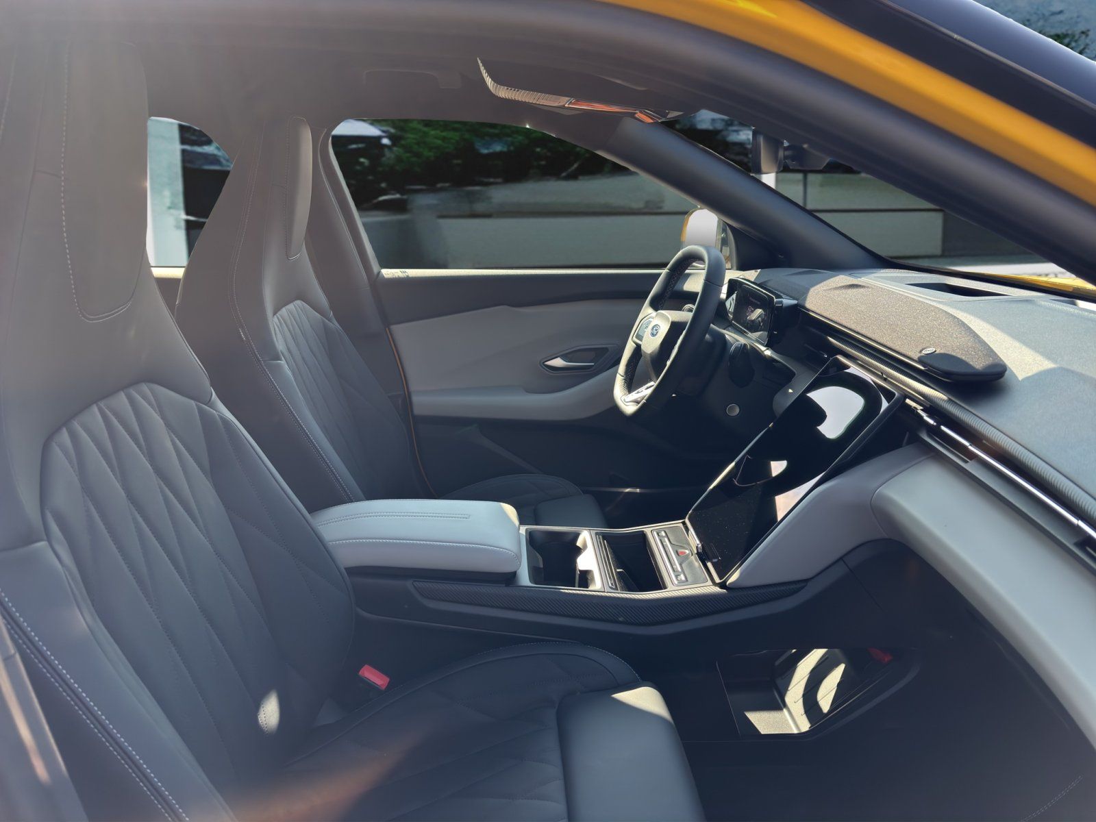 Fahrzeugabbildung Ford Capri eMotor 210 kW RWD Premium