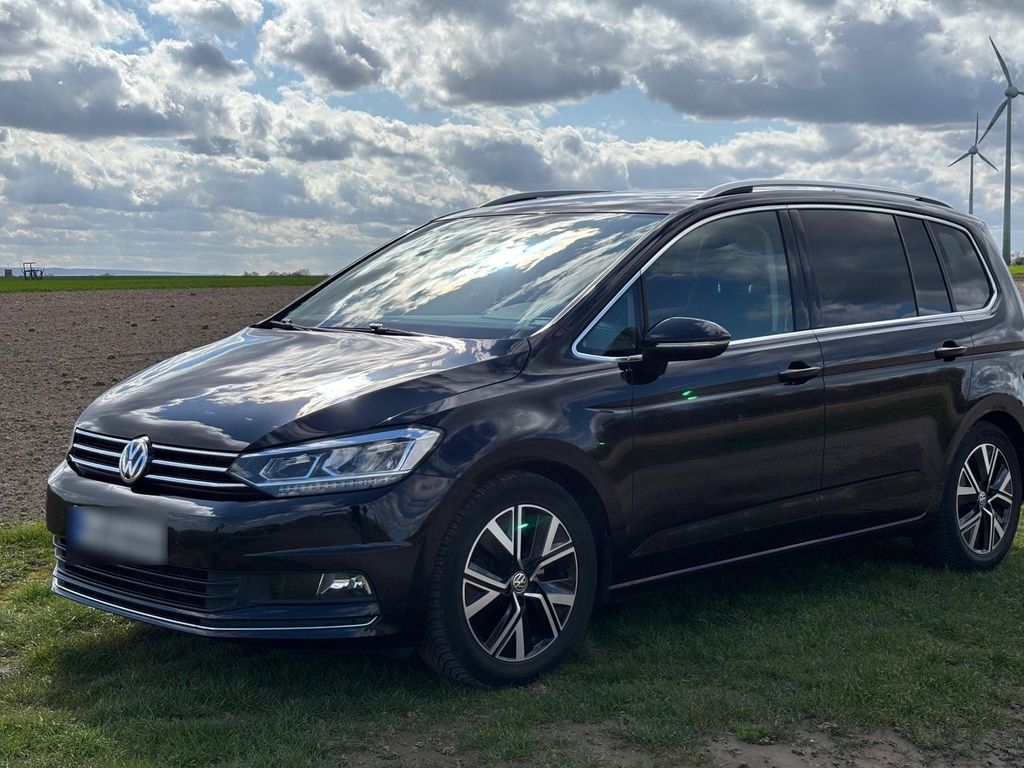 Image of Volkswagen Touran