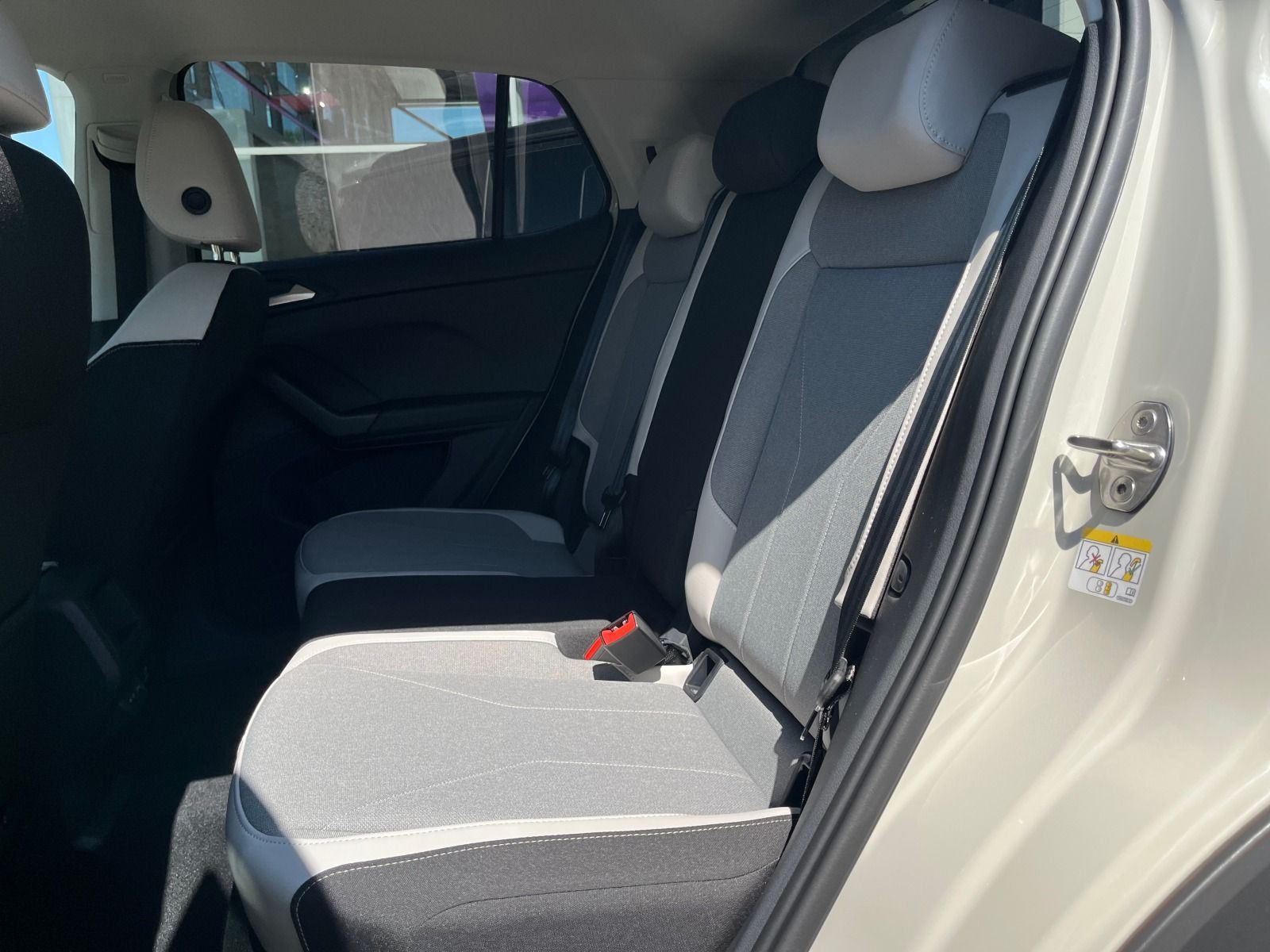 Volkswagen T-Cross - Bild 9