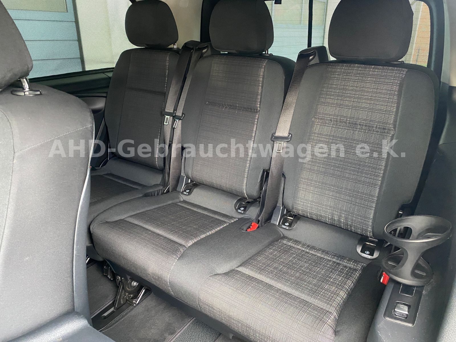 Fahrzeugabbildung Mercedes-Benz Vito Tourer 114/116/119 CDI Edition lang