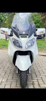 Suzuki Burgman 650 Executive - ROLLER BURGMAN 650