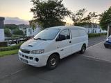 Hyundai H1 lang Version - Hyundai H-1: L1h1