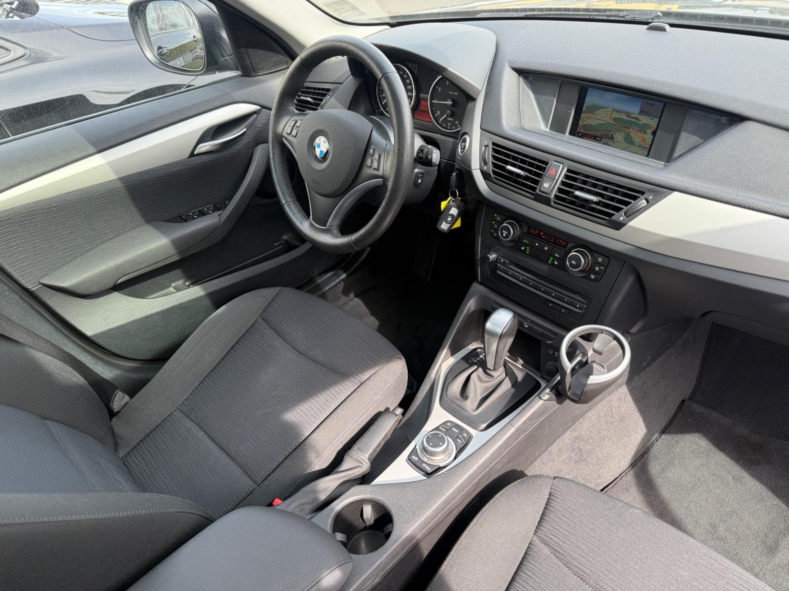 BMW X1 3.0 XDRIVE * BVA * PANORAMIQUE * XENON * GPS* | 218 ch | 4X4