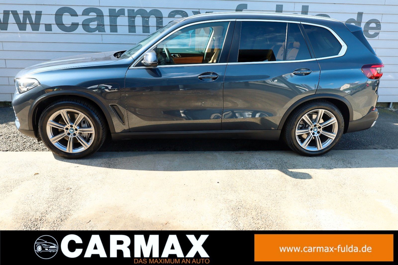 Fahrzeugabbildung BMW X5 xDrive 45e,Leder,Navi,Panorama,HUD,Kamera,ACC