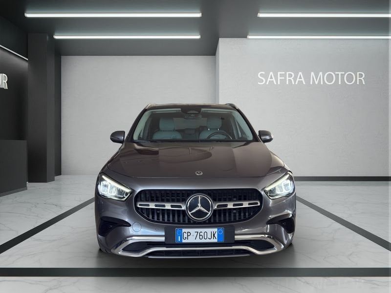 Mercedes-Benz GLA GLA 180 d Auto Progressive Adv imagem 2