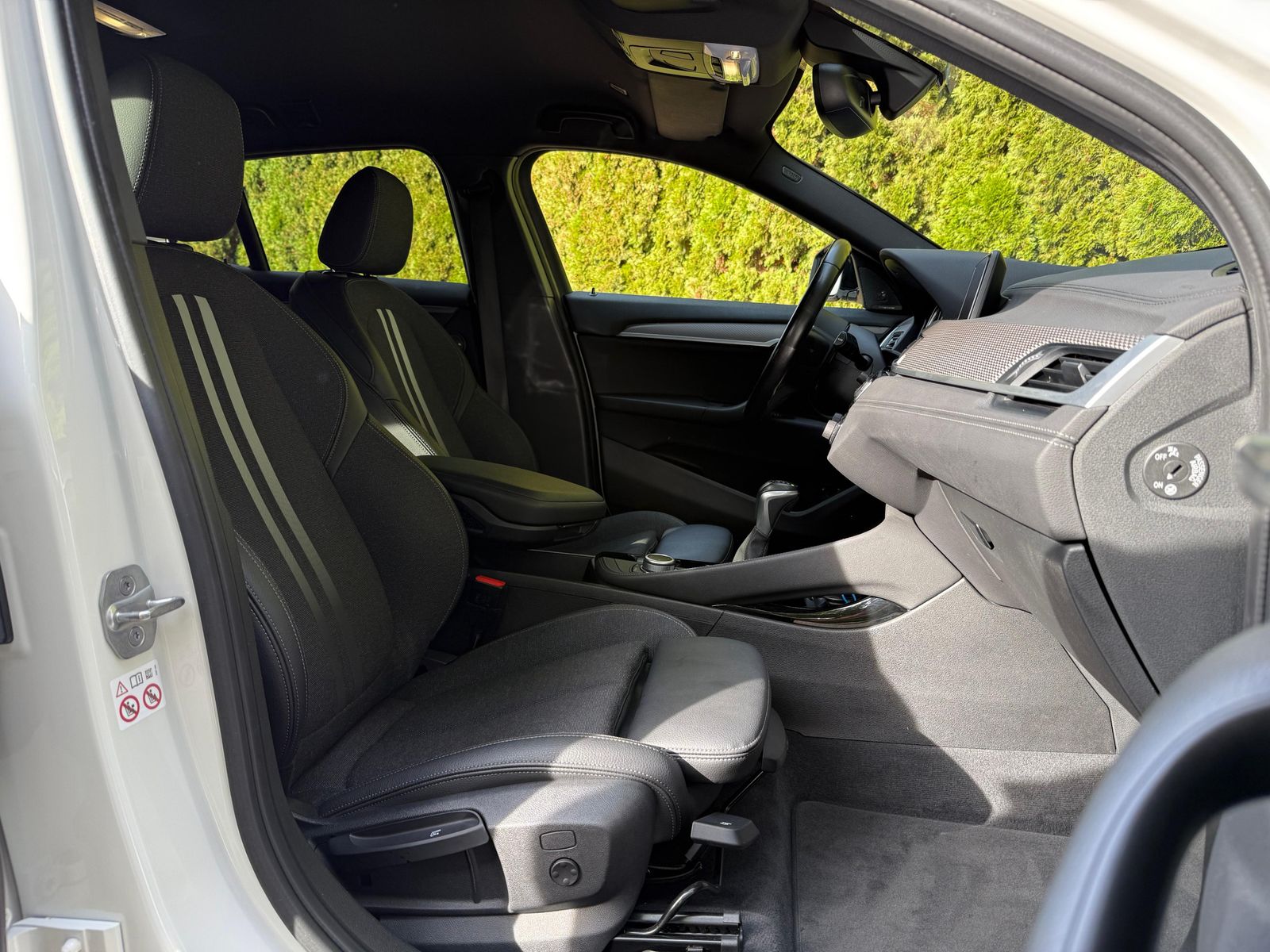 Fahrzeugabbildung BMW X2 xDrive 25e M Sport LED+NAV+KAM+H&K+PARK+CARPL