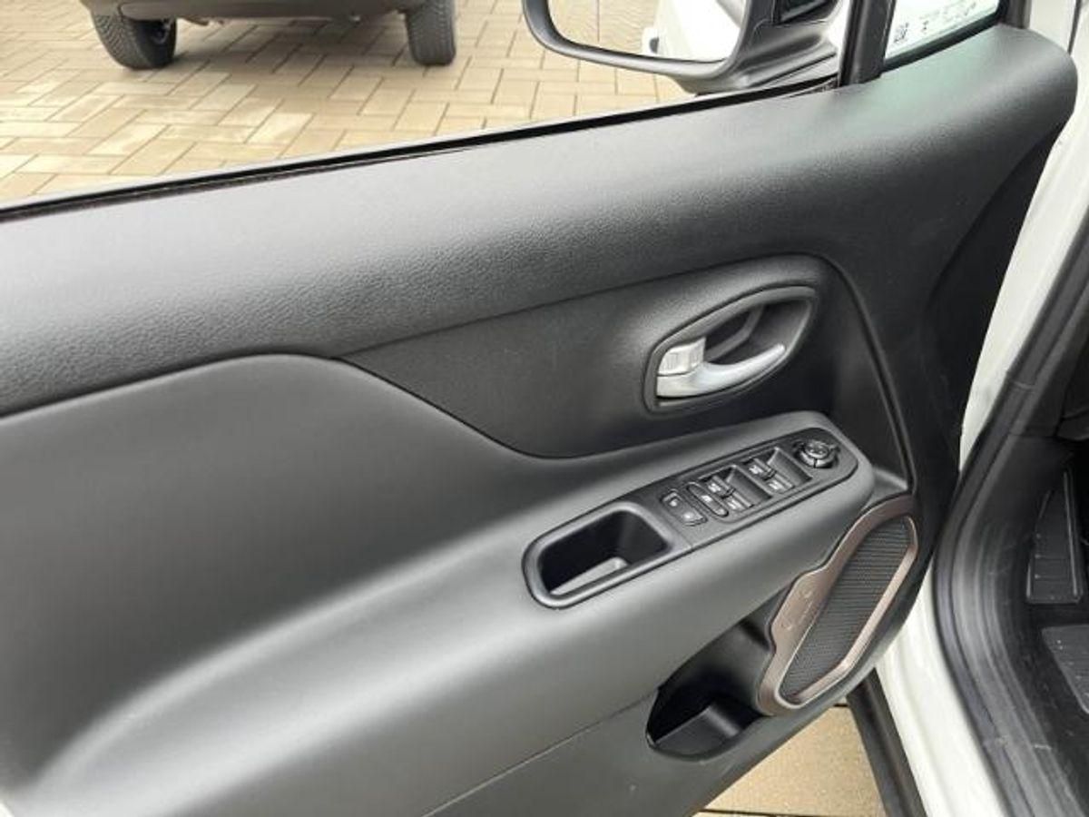 Jeep Renegade - Bild 11