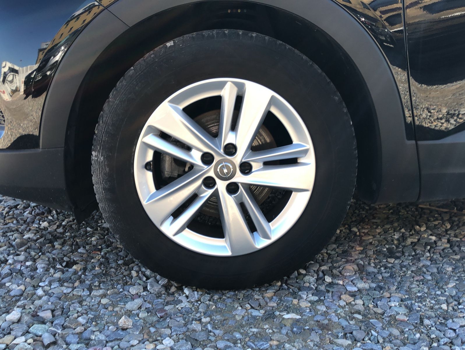 Fahrzeugabbildung Opel Grandland Edition